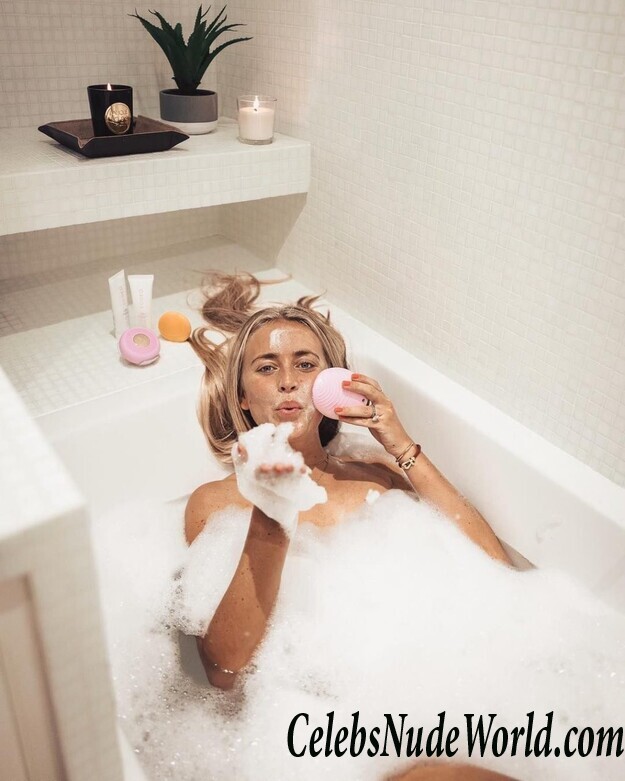 Janni Olsson Deler Sexy 99606