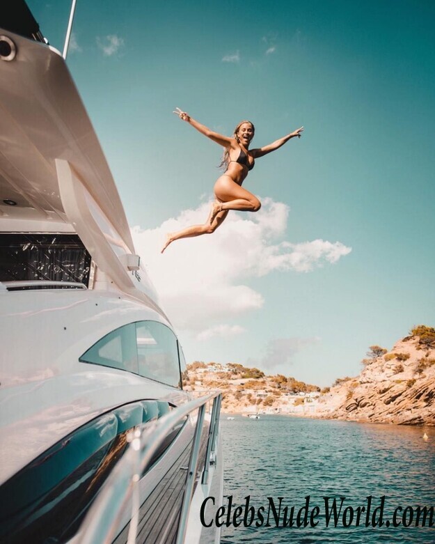 Janni Olsson Deler Sexy 99611