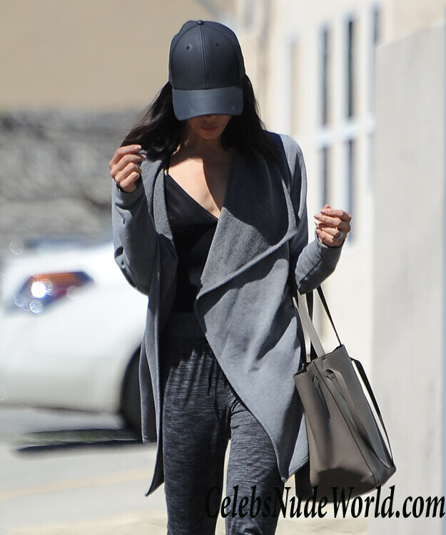 Jenna Dewan Tatum's Nipple Is A Blessing 99771