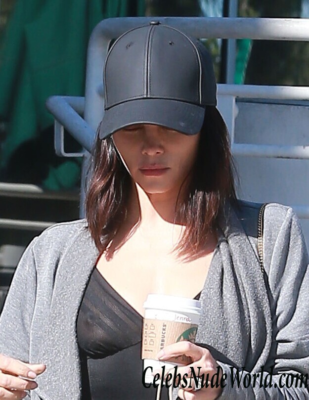 Jenna Dewan Tatum's Nipple Is A Blessing 99775