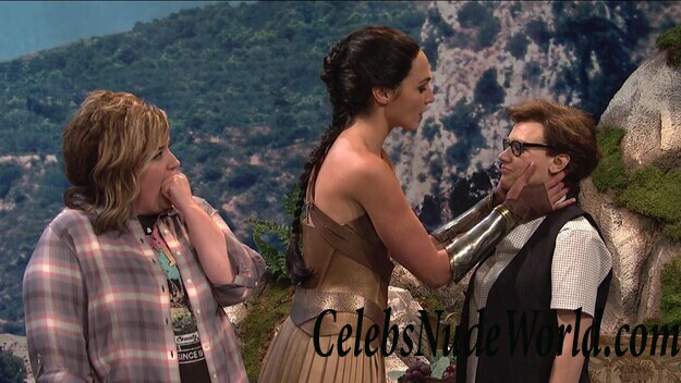 Gal Gadot Sexy 99947