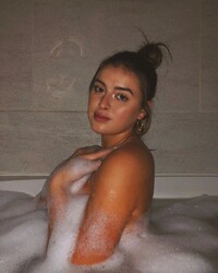 Kalani Hilliker Erotic