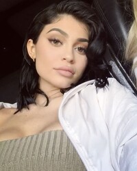 Kylie Jenner Makes Underboob A Thing