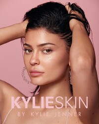 Kylie Jenner Erotic