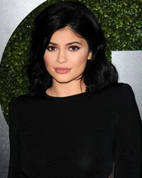 Kylie Jenner Braless Photos