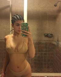 Sexy Photo of Kylie Jenner