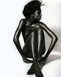 Leomie Anderson Naked