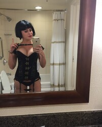 Naughty Nicolle Radzivil Leaks: Massive Tits Edition