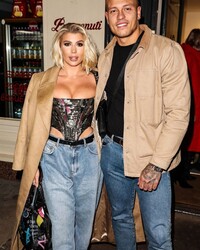 Olivia Buckland Cleavage