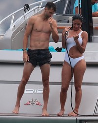 Nicole Scherzinger Wearing A Swimsuit In Saint Tropez