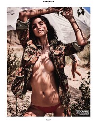 Topless Photos of Sofia Resing
