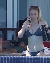 Sophie Turner Wearing A Bikini In Cabo San Lucas, Mexico