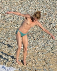 Vanessa Paradis's topless photo