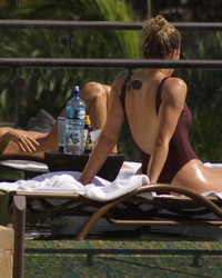 Kim Kardashian Big Ass In Bikini In Costa Rica