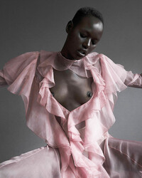 Ajak Deng Nude