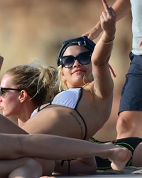 Rita Ora Bikini Cameltoe While On A Yacht In Ibiza Photo
