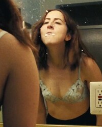 Danielle Haim & Alana Haim Sexy