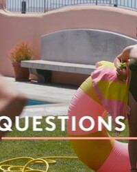 Ariel Winter Answering All The Questions
