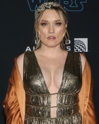 Clare Grant Cleavage