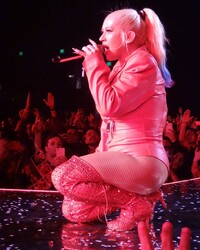 Christina Aguilera Erotic