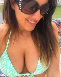 Hot pics of Claudia Romani