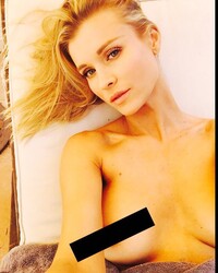 Sexy selfies of Joanna Krupa