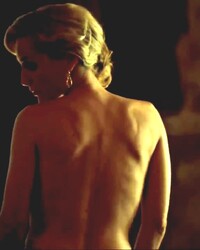 Gillian Anderson naked pictures