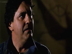 Salma Hayek cleavage, hot scene  in Frida 7