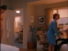 Natalie Portman in No Strings Attached 1