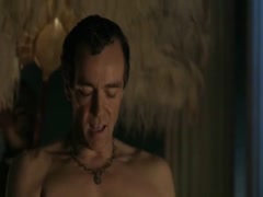 Lucy Lawless nude, boobs scene in Spartacus 4