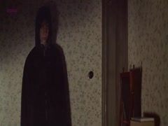 Lara Belmont Explicit , boobs in The War Zone (1999) 1