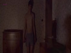 Lara Belmont Explicit , boobs in The War Zone (1999) 16