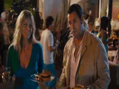 Brooklyn Decker in Just Go With It 3