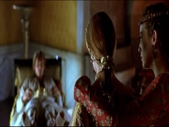 Esther Nubiola and Ingrid Rubio in The White Knight 18