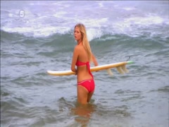 Samara Weaving in Home & Away 6
