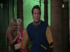 Ivonne Schoenherr in Halloween Horror Hostel 19