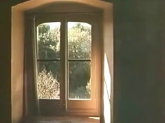 Maribel Verdu in La Femme Et Le Pantin 2