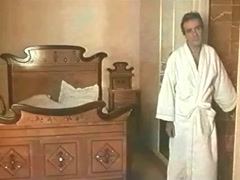 Maribel Verdu in La Femme Et Le Pantin 6