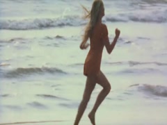 Gloria Guida nude , boobs scene in La Ragazzina 1