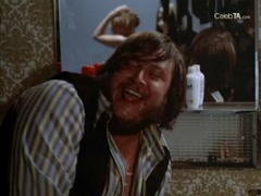 Diane Lee Hart and Connie Strickland in Bummer 15