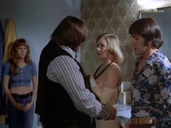 Diane Lee Hart and Connie Strickland in Bummer 6