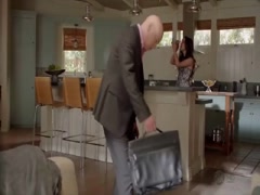 Judy Greer and Jenny Lin in Californication 3