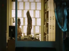 Anais Demoustier in Elles (2011) 10