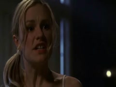 Anna Paquin in True Blood sexy nude scene 5