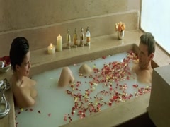 Zoe Felix nude , Bathtub scene in L'anniversaire 9