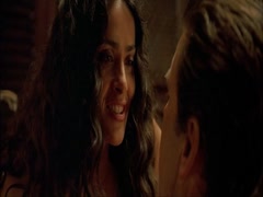 Salma Hayek in After The Sunset 17