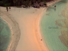 Salma Hayek in After The Sunset 4