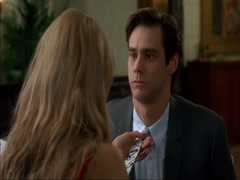 Cameron Diaz cleavage, hot scene in The Mask 7