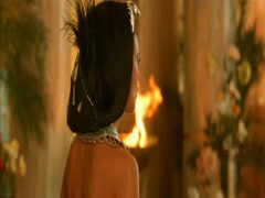 Monica Bellucci in Asterix & Obelix 19