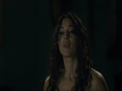 Monica Bellucci in Manuale d'Amore 16